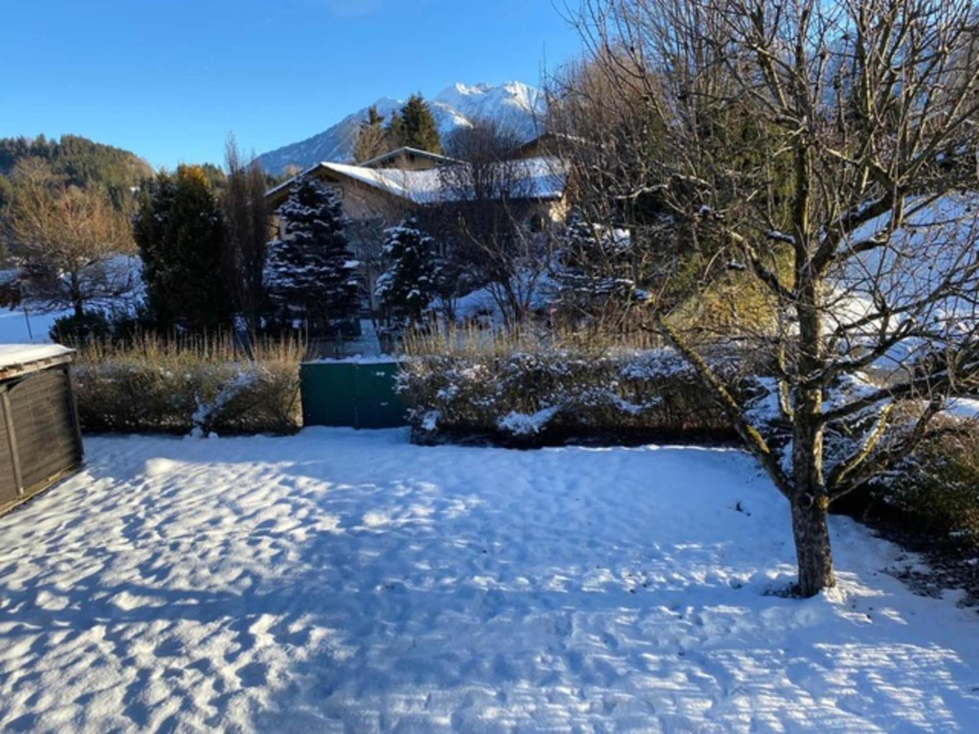Quaint Mansion Near Ski Bus In Goldegg Exterior foto