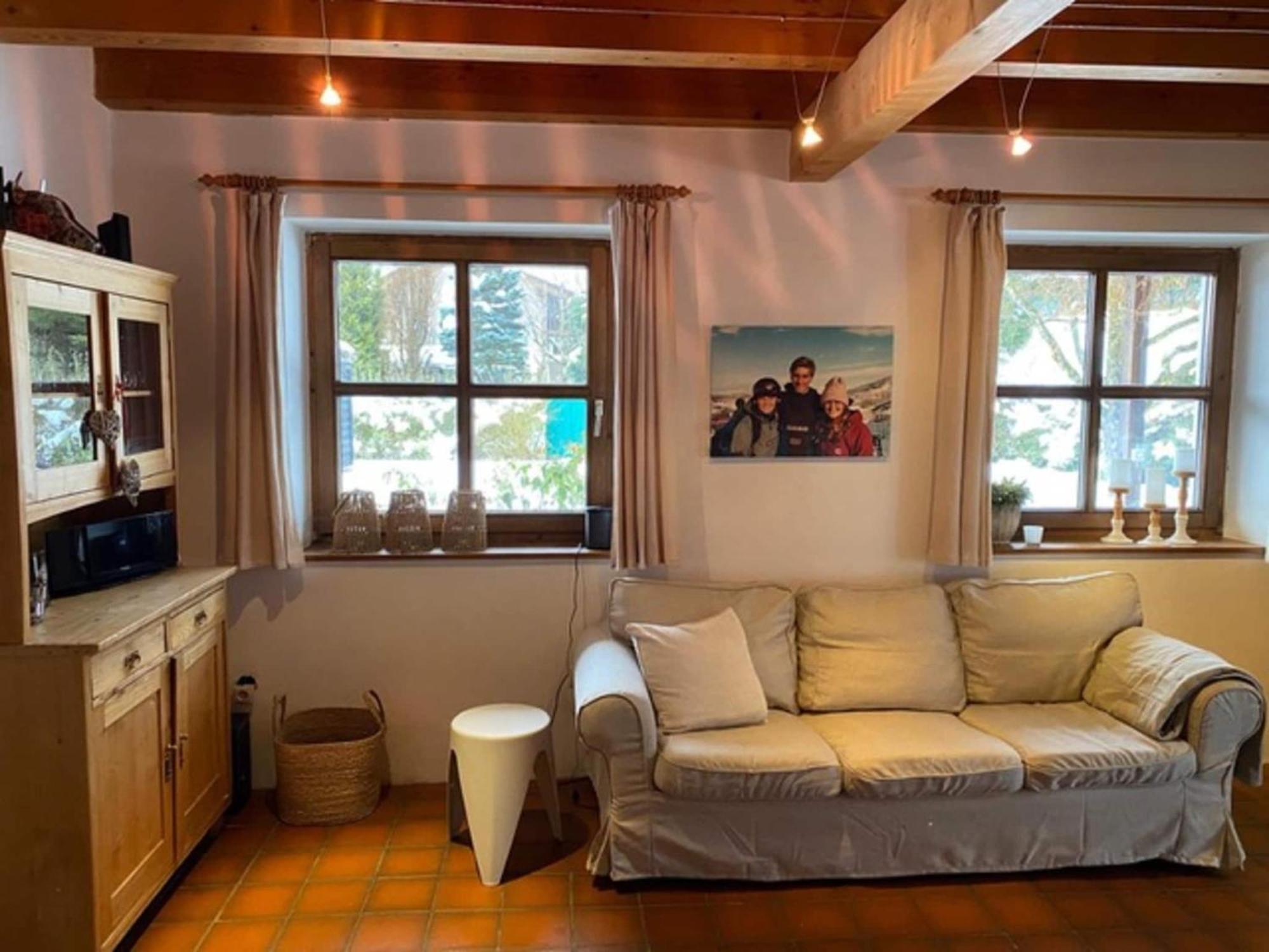 Quaint Mansion Near Ski Bus In Goldegg Exterior foto